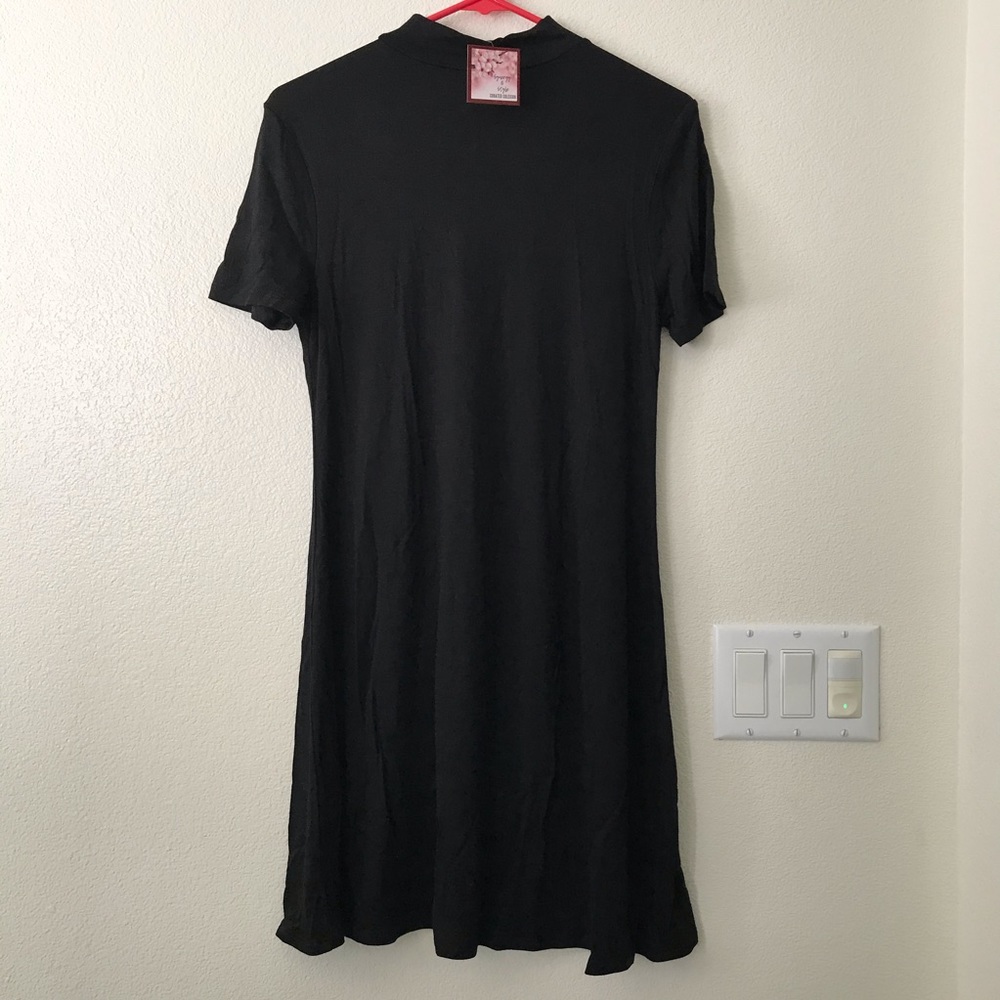 Mock Neck Little Black Dress NWT - Picture 5 of 8